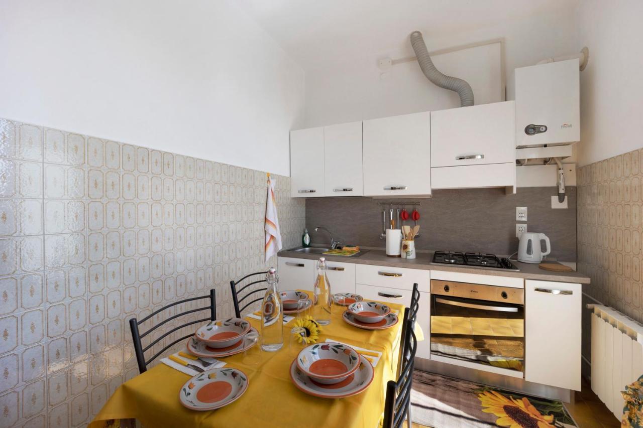 I Girasoli Alassio Bagian luar foto